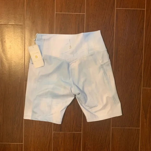 BuffBunny Limitless Biker Short - Picture 8 of 10